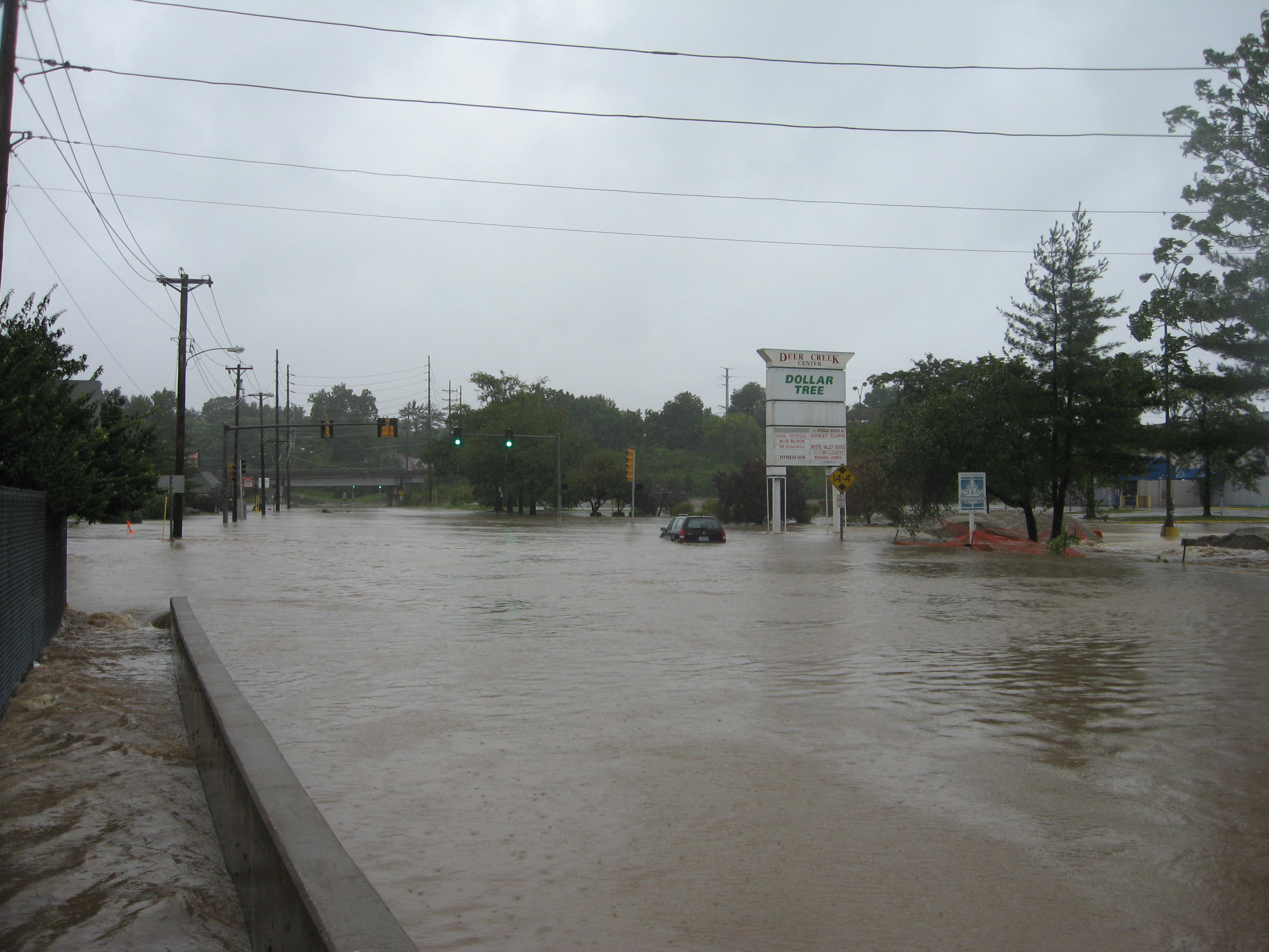 2008_09_14 Deer Creek Flooding from Ike.jpg